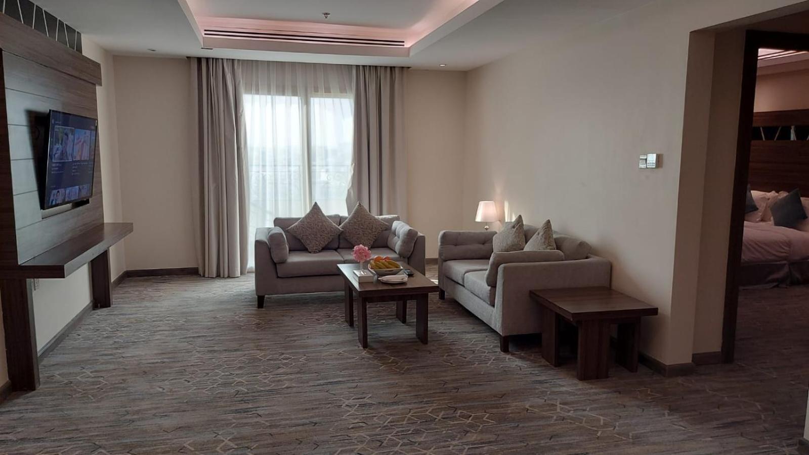 Continent Sumou Hotel Эль-Хубар Экстерьер фото