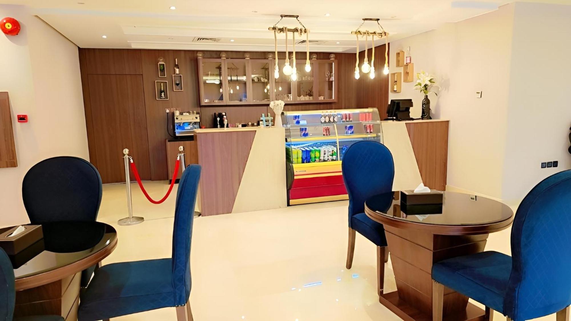 Continent Sumou Hotel Эль-Хубар Экстерьер фото