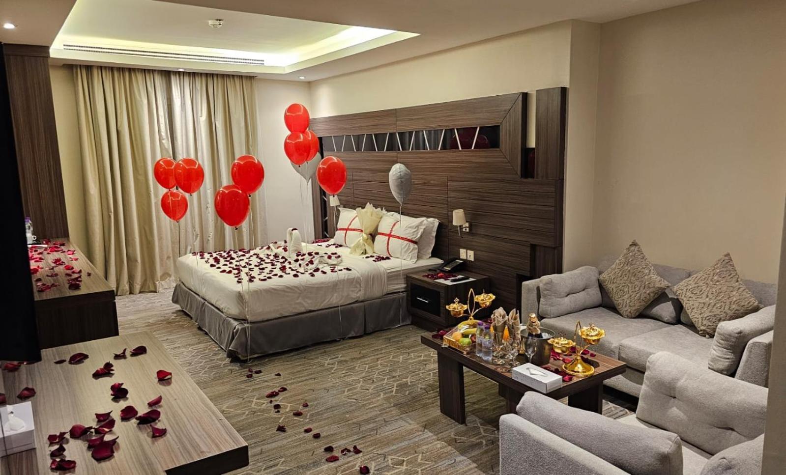Continent Sumou Hotel Эль-Хубар Экстерьер фото