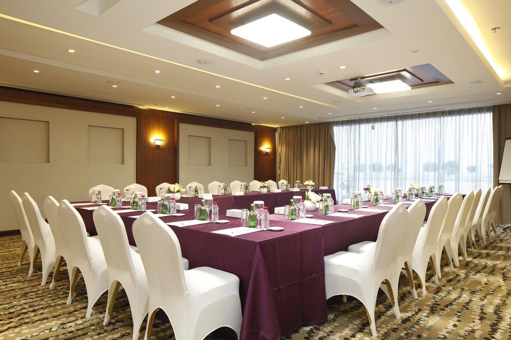 Continent Sumou Hotel Эль-Хубар Экстерьер фото