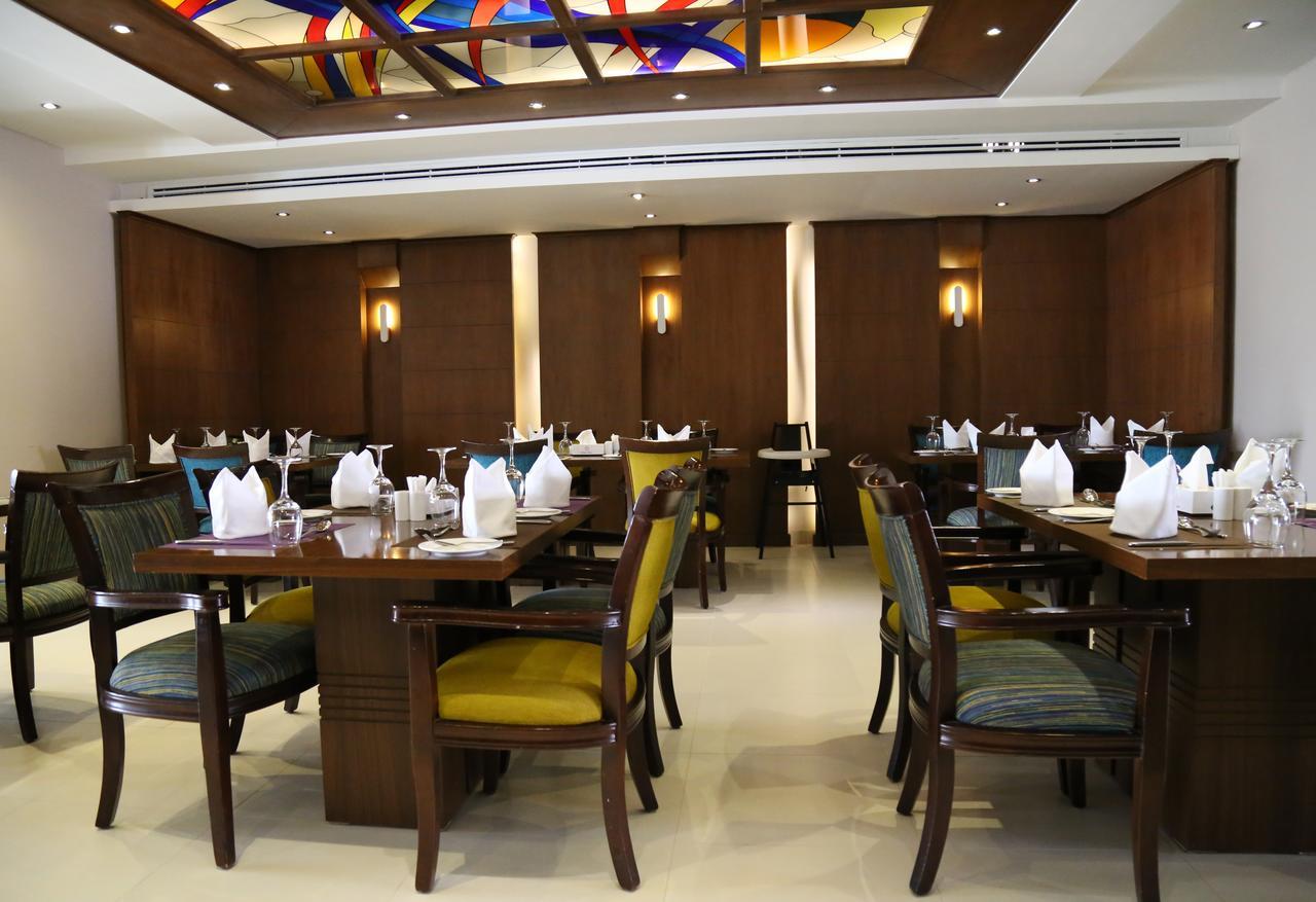 Continent Sumou Hotel Эль-Хубар Экстерьер фото
