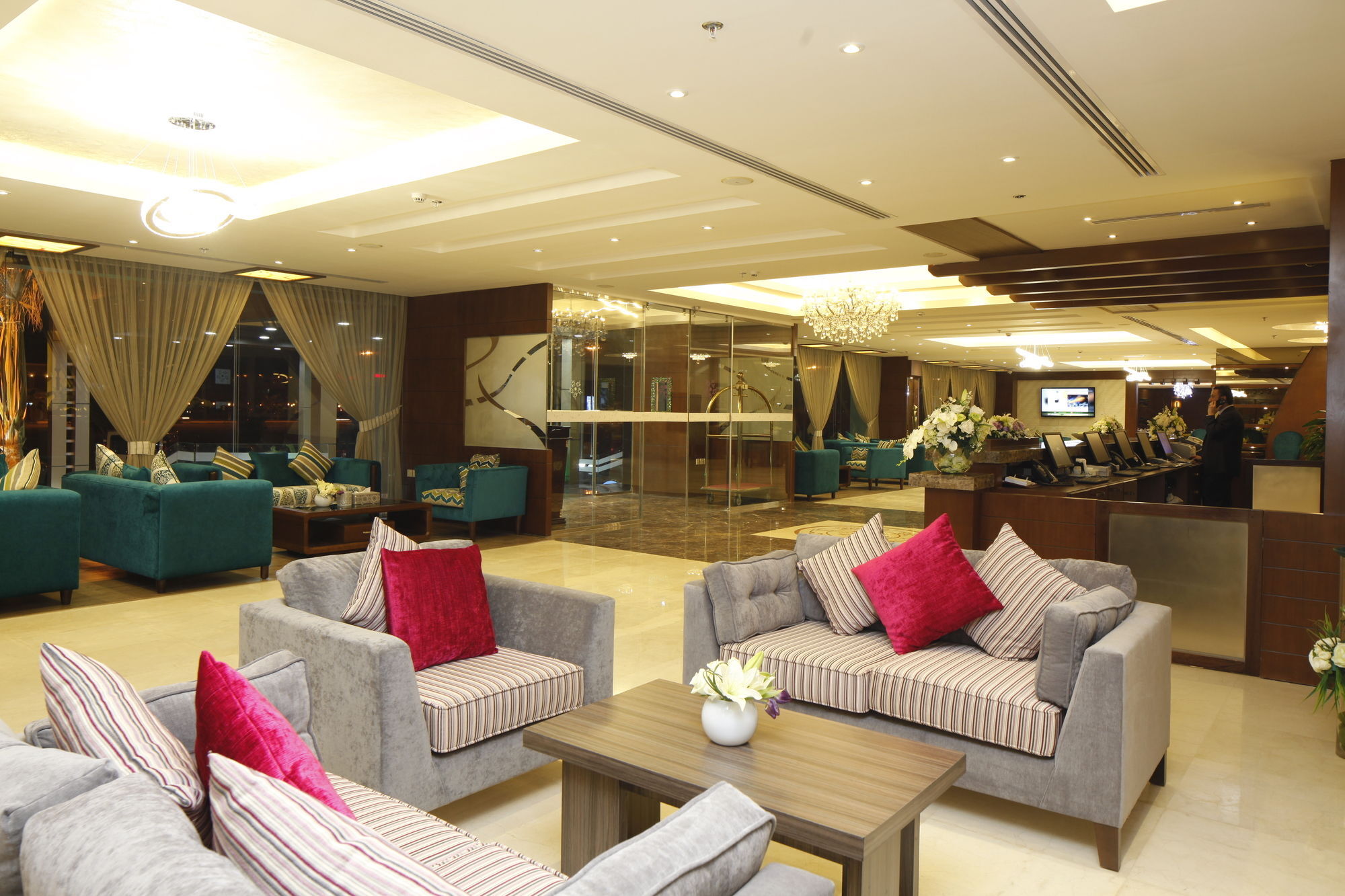 Continent Sumou Hotel Эль-Хубар Экстерьер фото